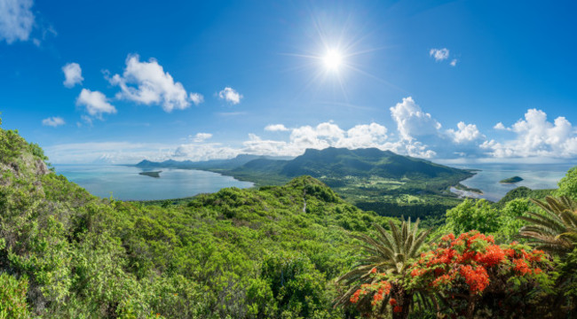 aerialviewoflemornebrabantmountainmauritiusislandafrica