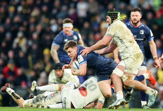garry-ringrose-is-tackled-by-gregory-alldritt