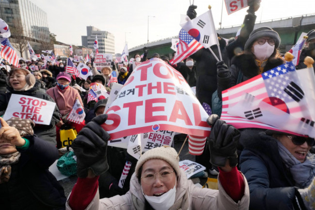 supporters-of-impeached-south-korean-president-yoon-suk-yeol-shout-slogans-during-a-rally-to-oppose-his-impeachment-near-the-presidential-residence-in-seoul-south-korea-sunday-jan-12-2025-ap-ph