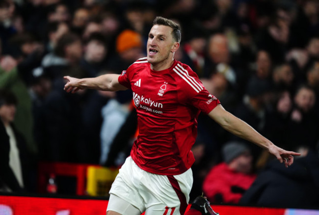 nottingham-forests-chris-wood-celebrates-scoring-the-opening-goal-during-the-premier-league-match-at-the-city-ground-nottingham-picture-date-tuesday-january-14-2025