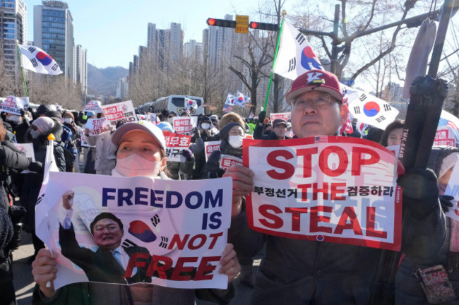 supporters-of-impeached-south-korean-president-yoon-suk-yeol-attend-a-rally-to-oppose-his-impeachment-near-the-corruption-investigation-office-for-high-ranking-officials-in-gwacheon-south-korea-wedn