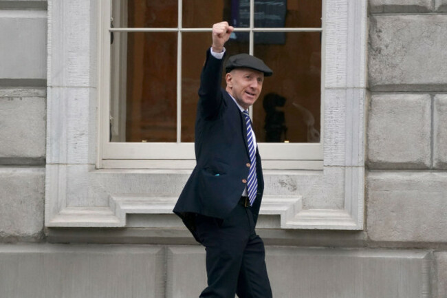 independent-td-michael-healy-rae-arrives-at-leinster-house-dublin-where-the-dail-is-set-to-resume-and-vote-on-the-nomination-of-micheal-martin-as-taoiseach-picture-date-wednesday-january-22-2025