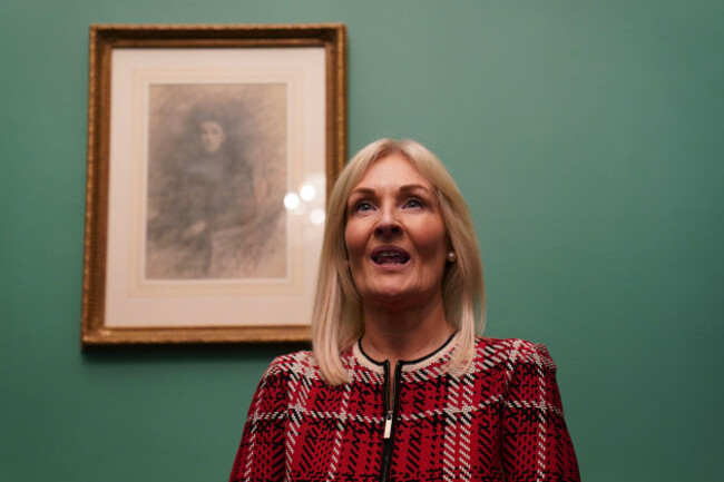 independent-td-verona-murphy-in-her-office-at-leinster-house-dublin-after-she-was-elected-as-the-new-ceann-comhairle-speaker-becoming-the-first-female-speaker-of-the-irish-parliament-she-is-stoo