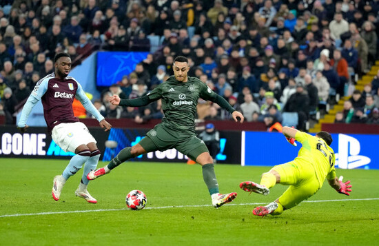 celtics-adam-idah-centre-scores-their-sides-second-goal-of-the-game-during-the-uefa-champions-league-league-stage-match-at-villa-park-birmingham-picture-date-wednesday-january-29-2025