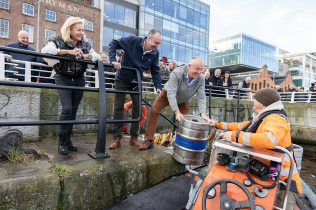 Clockwork Velvet Stout is the new stout from Changing Times Brewery-1