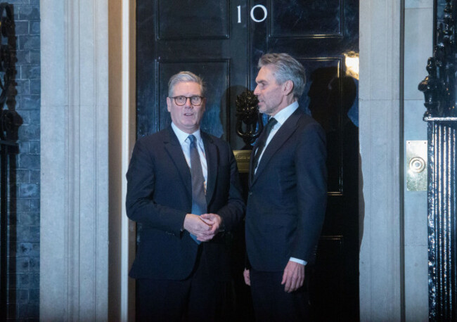 london-england-uk-6th-feb-2025-uk-prime-minister-keir-starmer-welcomes-prime-minister-of-the-netherlands-dick-schoof-to-10-downing-street-credit-image-tayfun-salcizuma-press-wire-edit