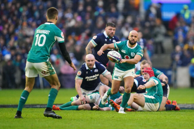 irelands-jamison-gibson-park-makes-a-pass-during-the-guinness-mens-six-nations-match-at-scottish-gas-murrayfield-stadium-edinburgh-picture-date-sunday-january-9-2025