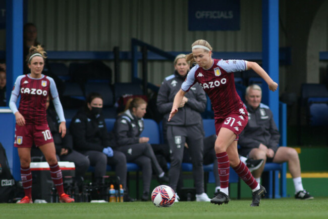 ruesha-littlejohn-31-aston-villa-manager-carla-ward-aston-villa-watched-by-during-the-fa-barclays-womens-super-league-game-between-chelsea-and-aston-villa-at-kingsmeadow-in-london-england