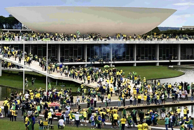 supporters-of-former-brazilian-president-jair-bolsonaro-who-refuse-to-accept-his-election-defeat-gathered-at-congress-in-brasilia-on-jan-8-2023-the-yomiuri-shimbun-via-ap-images
