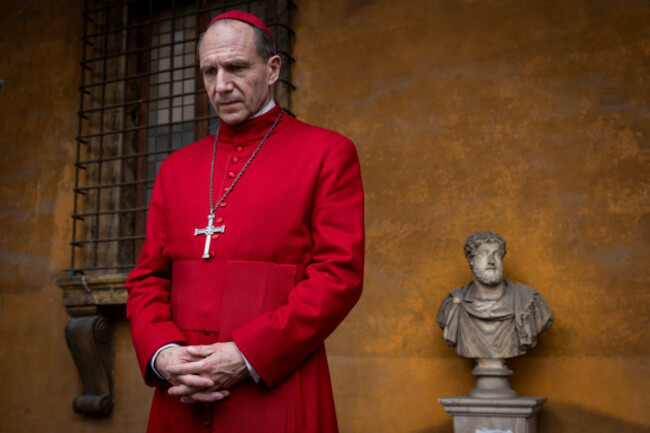 conclave-ralph-fiennes