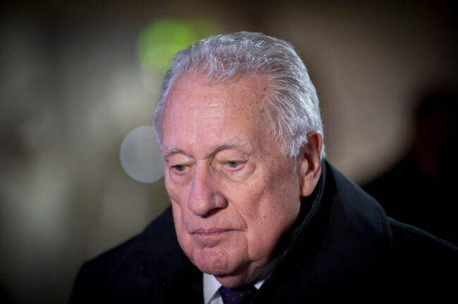 clint-hill-a-member-of-the-late-first-lady-jacqueline-kennedys-secret-service-detail-speaks-to-the-media-after-he-laid-a-wreath-on-the-jfk-tribute-outside-the-hilton-hotel-on-friday-nov-22-2013