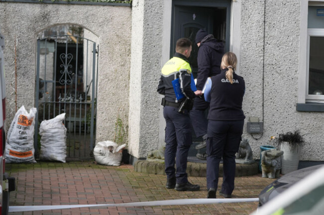 garda-at-the-scene-of-a-property-on-hand-street-in-drogheda-county-louth-police-investigating-the-suspected-murder-of-irish-schoolboy-kyran-durnin-are-searching-a-property-as-part-of-the-investigati