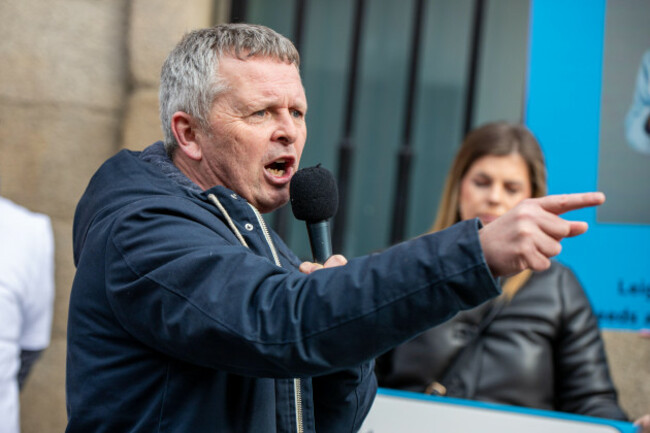dublin-ireland-28th-february-2025-people-before-profit-td-richard-boyd-barrett-speaking-with-a-large-group-of-parents-without-suitable-special-education-needs-school-placements-stage-a-24-hour-s