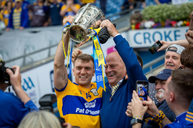 shane-odonnell-and-former-all-ireland-winning-manager-ger-loughnane-celebrate-with-the-liam-mccarthy-cup