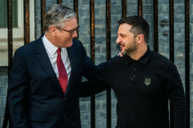 london-uk-1st-mar-2025-london-uk-1-mar-2025-the-prime-minister-sir-keir-starmer-meets-president-volodymyr-zelenskyy-of-ukraine-at-number-10-downing-street-this-comes-after-the-latters-diffic