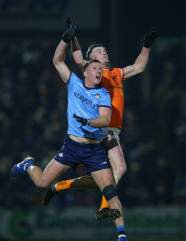 ciaran-kilkenny-competes-with-connaire-mackin-for-a-high-ball