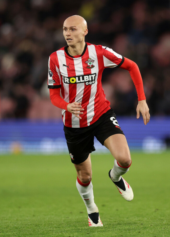 southampton-england-25th-january-2025-southamptons-will-smallbone-during-the-premier-league-match-at-st-marys-stadium-southampton-picture-credit-should-read-david-klein-sportimage