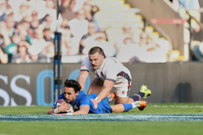 italys-ange-capuozzo-goes-over-the-line-to-score-a-try-during-the-six-nations-rugby-match-between-england-and-italy-at-twickenham-stadium-in-london-sunday-march-9-2025-ap-photoian-walton