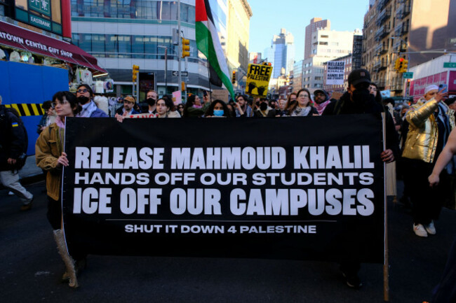 new-york-ny-usa-10th-mar-2025-thousands-of-pro-palestine-protestors-marched-for-the-demand-of-mahmoud-khalil-to-released-from-jail-on-march-10-2025-in-new-york-city-credit-katie-godowskimedia