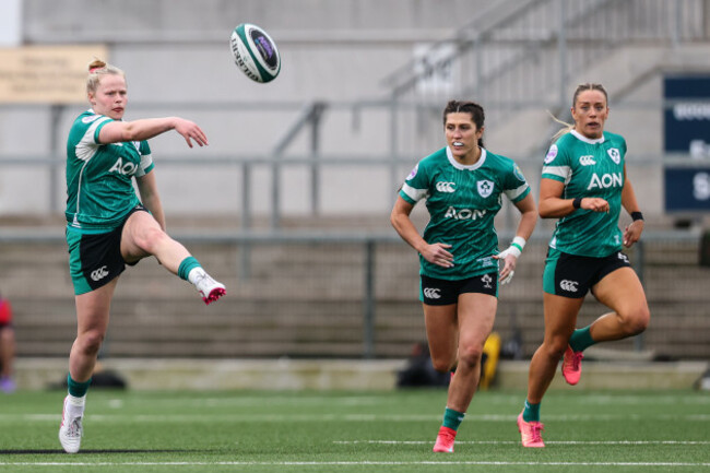 dannah-obrien-kicks-with-amee-leigh-costigan-and-stacey-flood