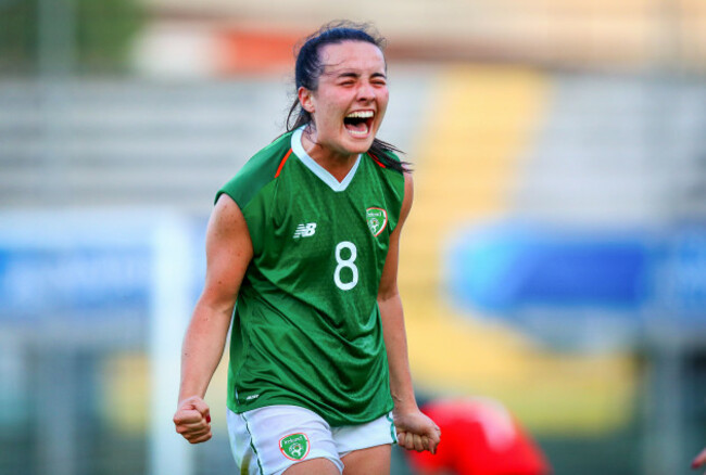 niamh-farrelly-celebrates-at-the-final-whistle