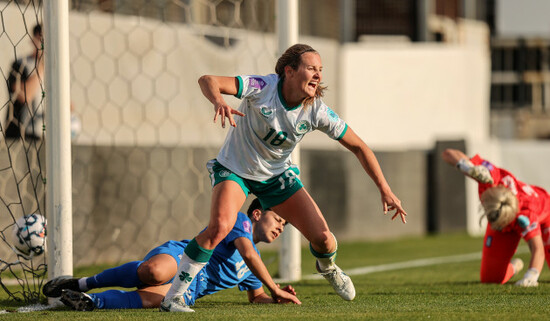 kyra-carusa-celebrates-scoring-her-sides-second-goal