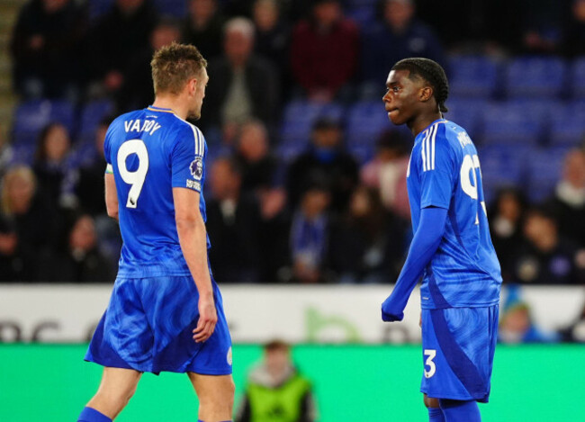 leicester-citys-jamie-vardy-with-jeremy-monga-during-the-premier-league-match-at-the-king-power-stadium-leicester-picture-date-monday-april-7-2025