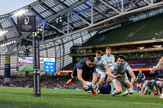 max-deegan-scores-a-try