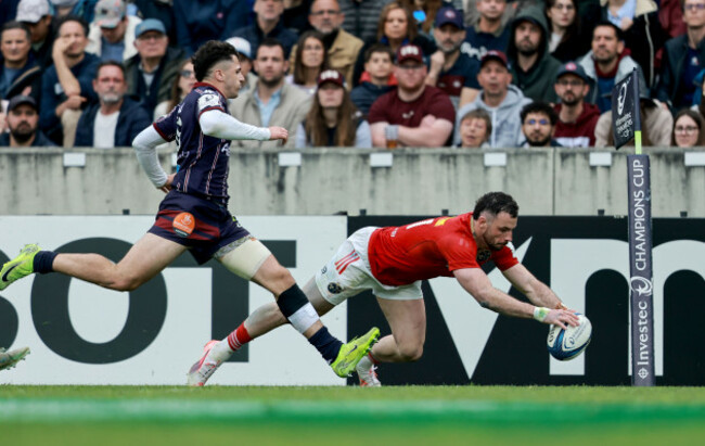 andrew-smith-scores-a-try