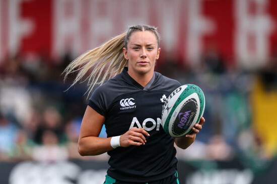 stacey-flood-during-the-warm-up