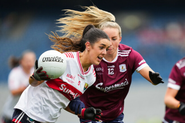 erika-oshea-in-action