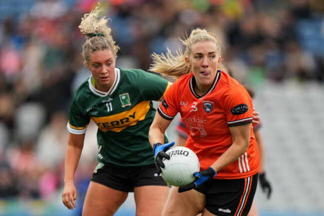 kelly-mallon-in-action