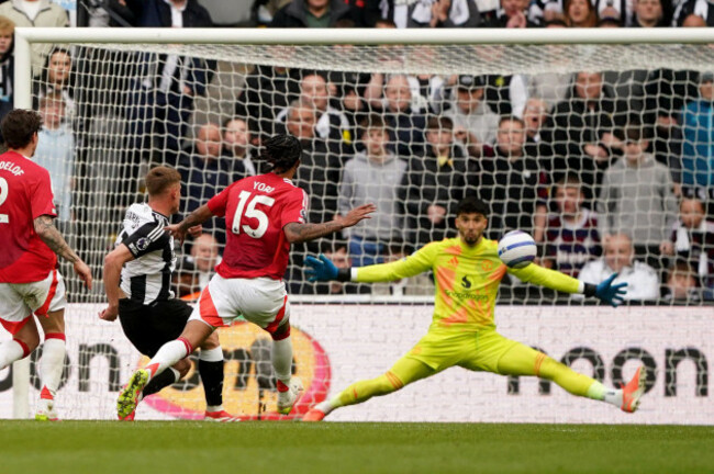 newcastle-uniteds-harvey-barnes-second-left-scores-his-second-and-his-sides-third-goal-during-the-premier-league-match-at-st-james-park-newcastle-upon-tyne-picture-date-sunday-april-13-2025