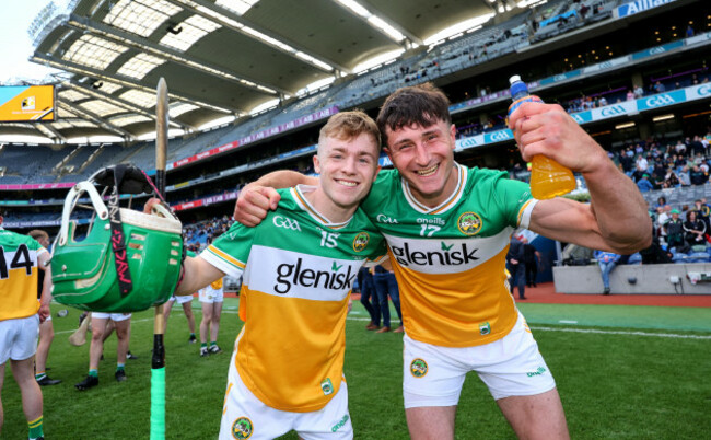 adam-screeney-and-oisin-kelly-celebrate-after-the-game