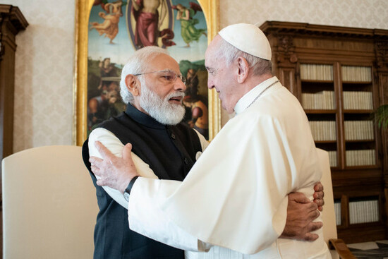 vatican-vatican-30th-oct-2021-italy-rome-vatican-20211030-pope-francis-receives-mr-narendra-modi-prime-minister-of-india-at-the-vatican-photograph-by-vatican-mediacatholic-press-photo-re