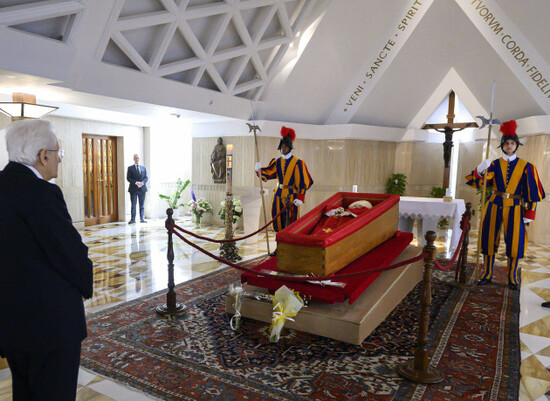 italian-president-sergio-mattarella-and-his-daughter-laura-pay-their-respects-to-the-late-pope-francis-in-the-chapel-of-the-casa-santa-marta-at-the-vatican-on-april-22-2025-photo-by-ev-vatican-med
