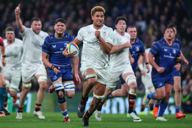 cormac-izuchukwu-makes-a-break-to-score-a-try