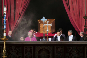 the-coffin-of-pope-francis-is-carried-into-st-peters-square-during-his-funeral-at-the-vatican-saturday-april-26-2025-ap-photoandrew-medichini