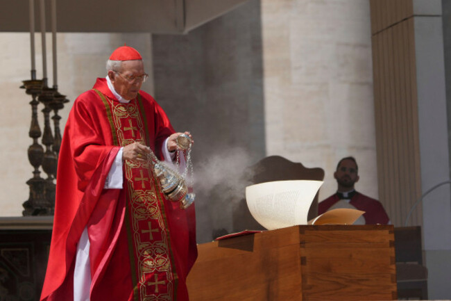 dean-of-the-college-of-cardinals-giovanni-battista-re-blesses-the-coffin-during-the-funeral-of-pope-francis-in-st-peters-square-at-the-vatican-saturday-april-26-2025-ap-photoalessandra-taranti