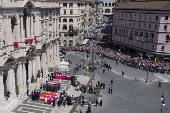 the-coffin-of-pope-francis-is-carried-inside-st-mary-major-basilica-for-his-burial-ceremony-in-rome-saturday-april-26-2025-ap-photoantonietta-baldassarre