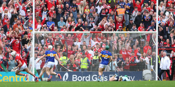 tim-omahony-celebrates-scoring-his-sides-first-goal