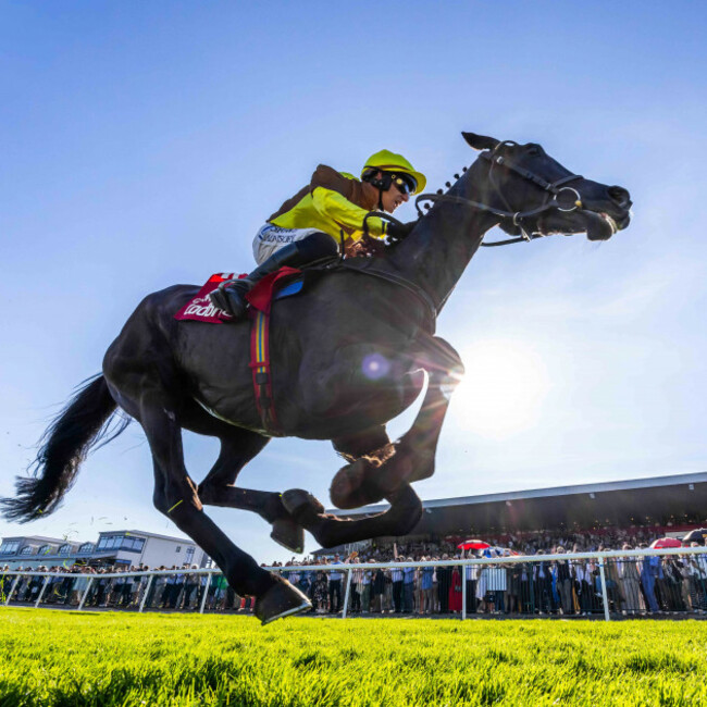 paul-townend-wins-on-galopin-des-champs
