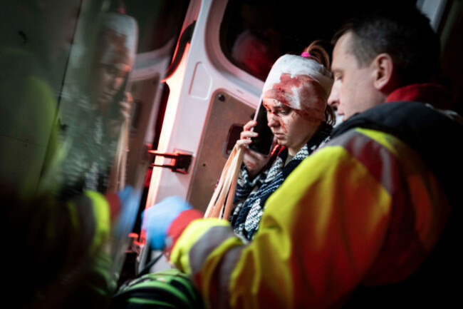 kharkiv-kharkiv-ukraine-2nd-may-2025-a-rescue-worker-tends-to-an-injured-person-seventeen-drones-crashed-into-the-city-of-kharkiv-sparking-fires-in-several-residential-areas-and-injuring-46-peo