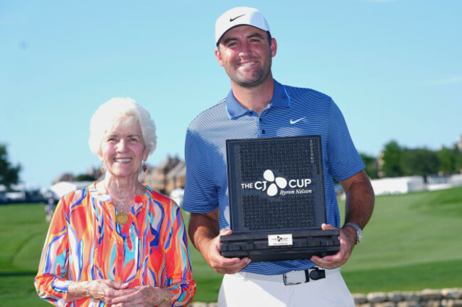 scottie-scheffler-right-poses-with-peggy-nelson-the-wife-of-the-late-byron-nelson-after-scheffler-won-the-cj-cup-byron-nelson-golf-tournament-in-mckinney-texas-sunday-may-4-2025-ap-photolm