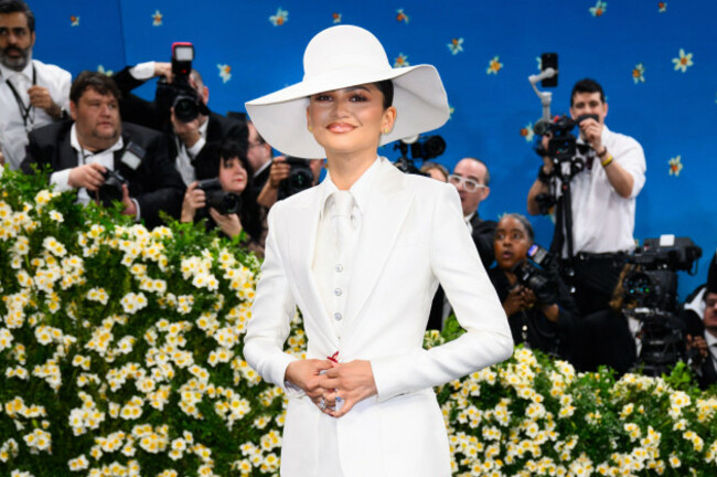 zendaya-attending-the-metropolitan-museum-of-art-costume-institute-benefit-gala-2025-in-new-york-usa-picture-date-monday-may-5-2025