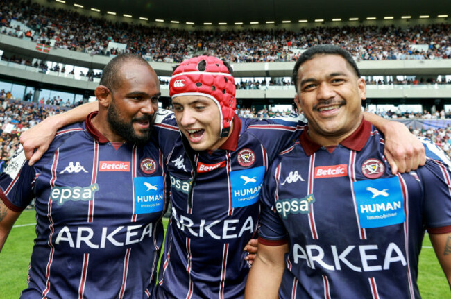 jefferson-poirot-louis-bielle-biarrey-and-sipili-falatea-after-the-game