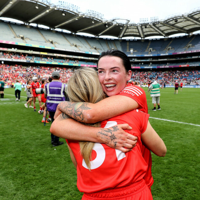 ashling-thompson-celebrates-after-the-final-whistle