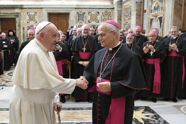 italy-rome-vatican-city-9-september-2023-pope-francis-receives-monsignor-robert-francis-prevost-in-audience-photo-r-sicilianivatican-mediasintesialamy-live-news
