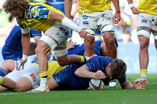 jordie-barrett-scores-a-try