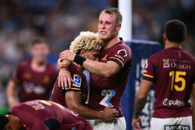 sydney-australia-08th-mar-2024-folau-fakatava-left-and-sam-gilbert-of-the-highlanders-celebrate-their-win-in-the-super-rugby-pacific-round-3-match-between-the-nsw-waratahs-and-the-highlanders-at